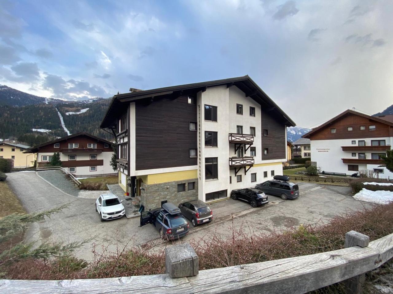 Studio Apartment Bkk Bad Kleinkirchheim Exterior photo